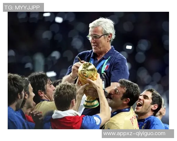 小曼奇尼坚定支持加斯佩里尼罗马有望获得欧冠资格与意杯冠军